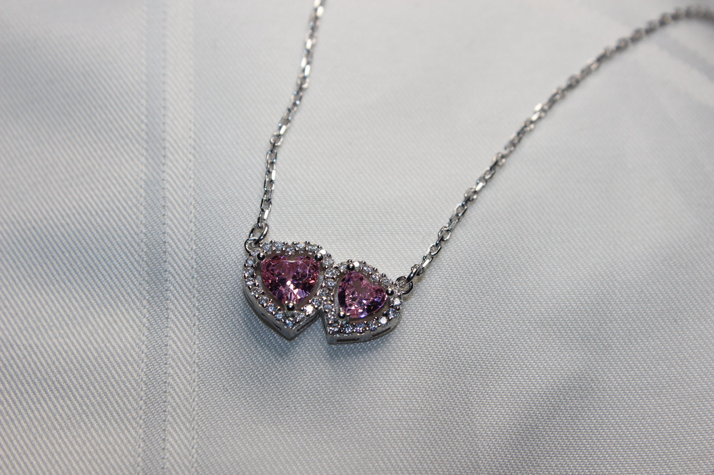 925 Ayar Gümüş Pembe Taşlı Kalp Kolye